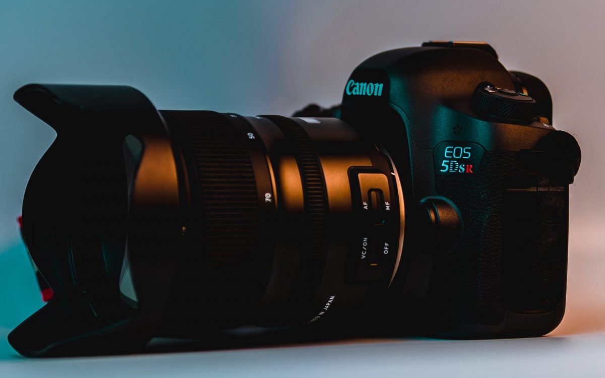 DSLR CAMERAS FOR MAKING VIDEOS AND FILMS : THEY ARE THE POPULAR CHOICE NOW!